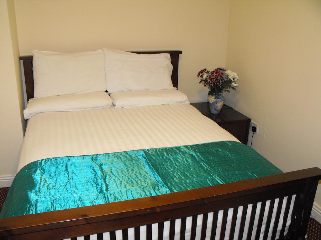 Hazelbrook Lodge Dublin Room photo